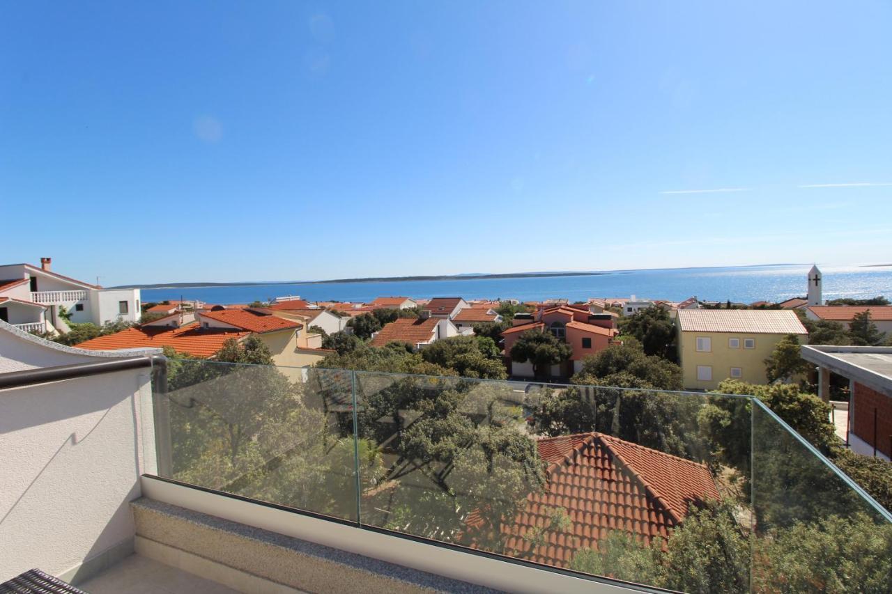 Apartments And Rooms With Parking Space Mandre, Pag - 6309 콜란 외부 사진